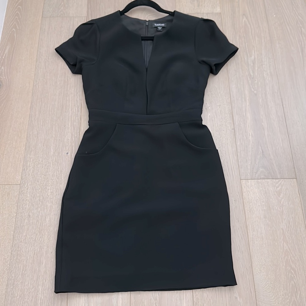Bebe black short sleeve mini dress